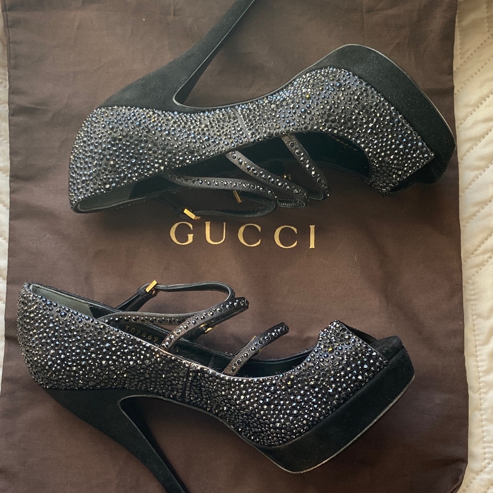 Gucci Black Heels with Sparkling Accents